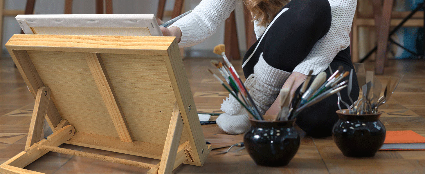 easel for painting 