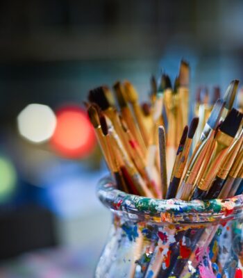 brushes-3129361_960_720.jpg