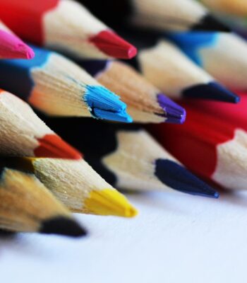 color-pencils-8127500_960_720.jpg