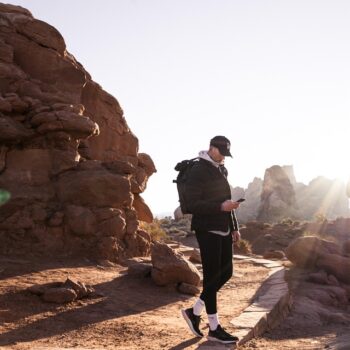 hike-7470767_960_720.jpg